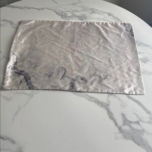 1 Kitsch Satin Marble Pillow Case